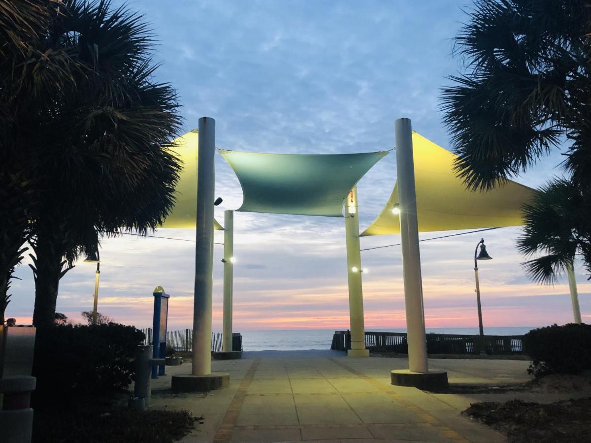 Huge Ocean Front Condo, Amazing Views Myrtle Beach Buitenkant foto